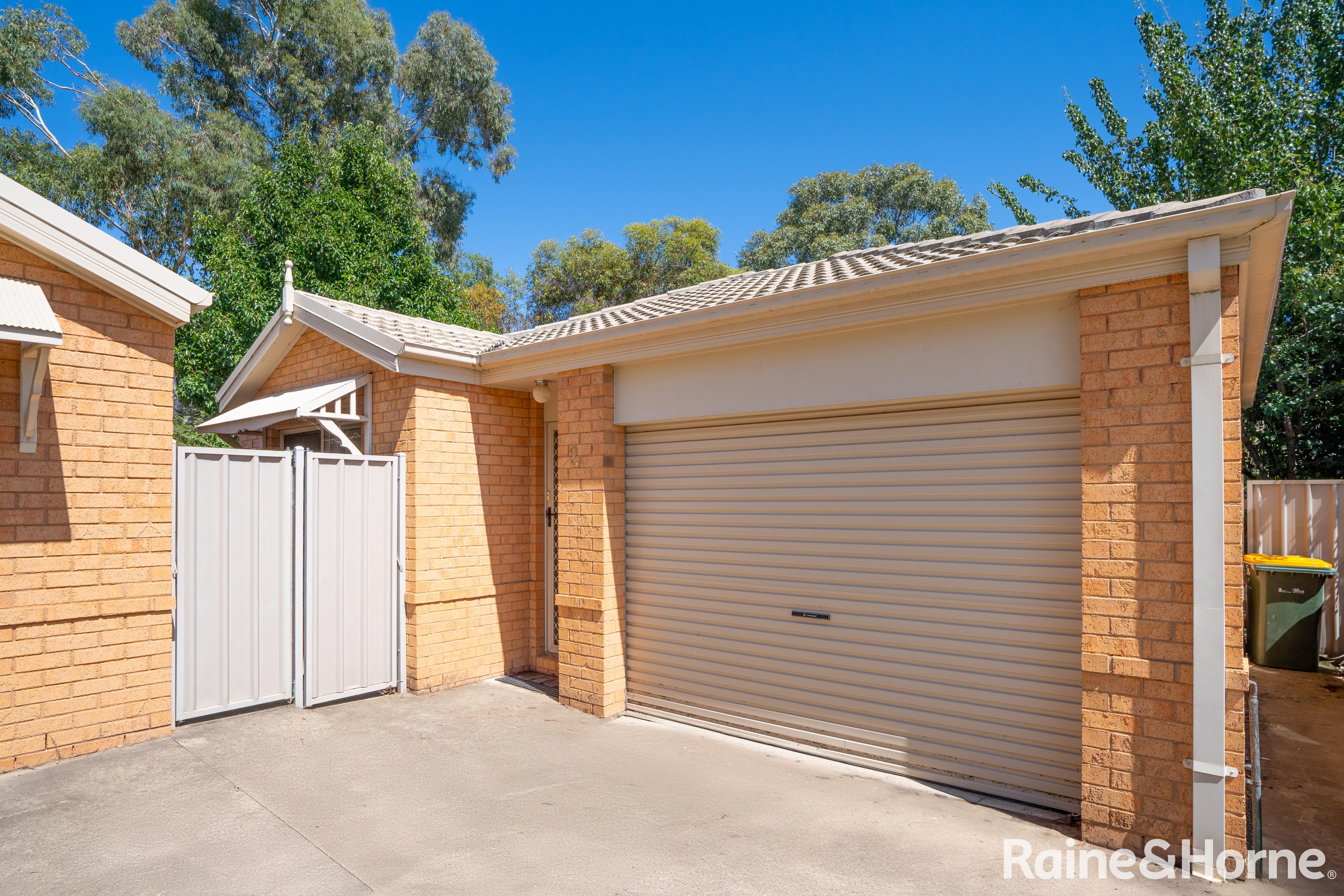 UNIT 2 9 GUNYAH PL, GLENFIELD PARK NSW 2650, 0 Bedrooms, 0 Bathrooms, House