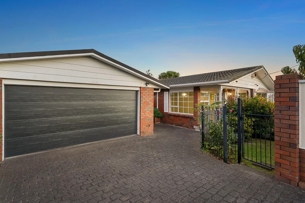 94B East Coast Road, Milford, North Shore City, Auckland