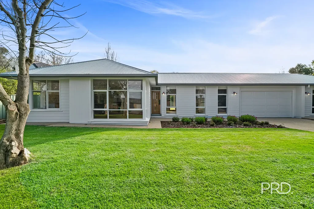 Lake Albert 4ਬੈੱਡਰੂਮ Beautifully Finished Lake Home