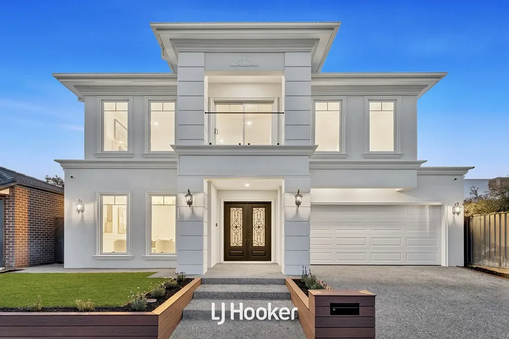 Clyde 5房  An Exceptional Brand-New Residence Where French Provincial Elegance Meets Contemporary Luxury!