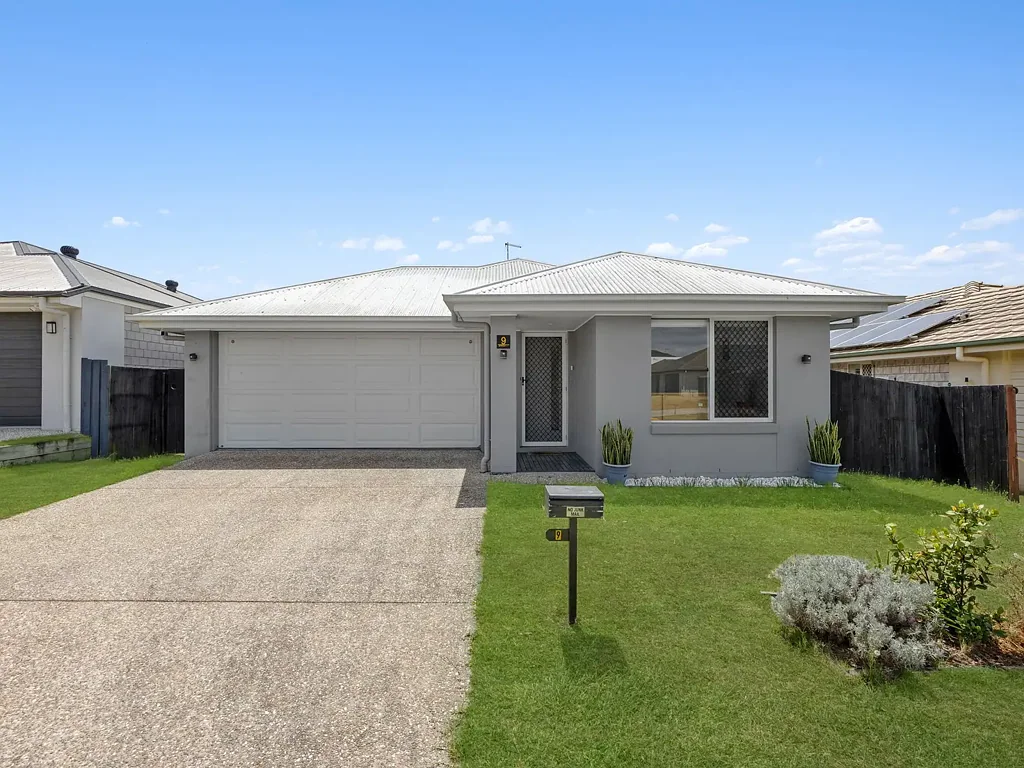 9 Myrtle Street, Deebing Heights, QLD 4306