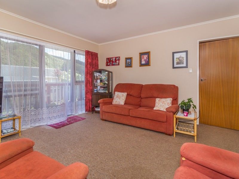 19- Gemstone Drive, Birchville, Upper Hutt, 2 habitaciones, 1 baños