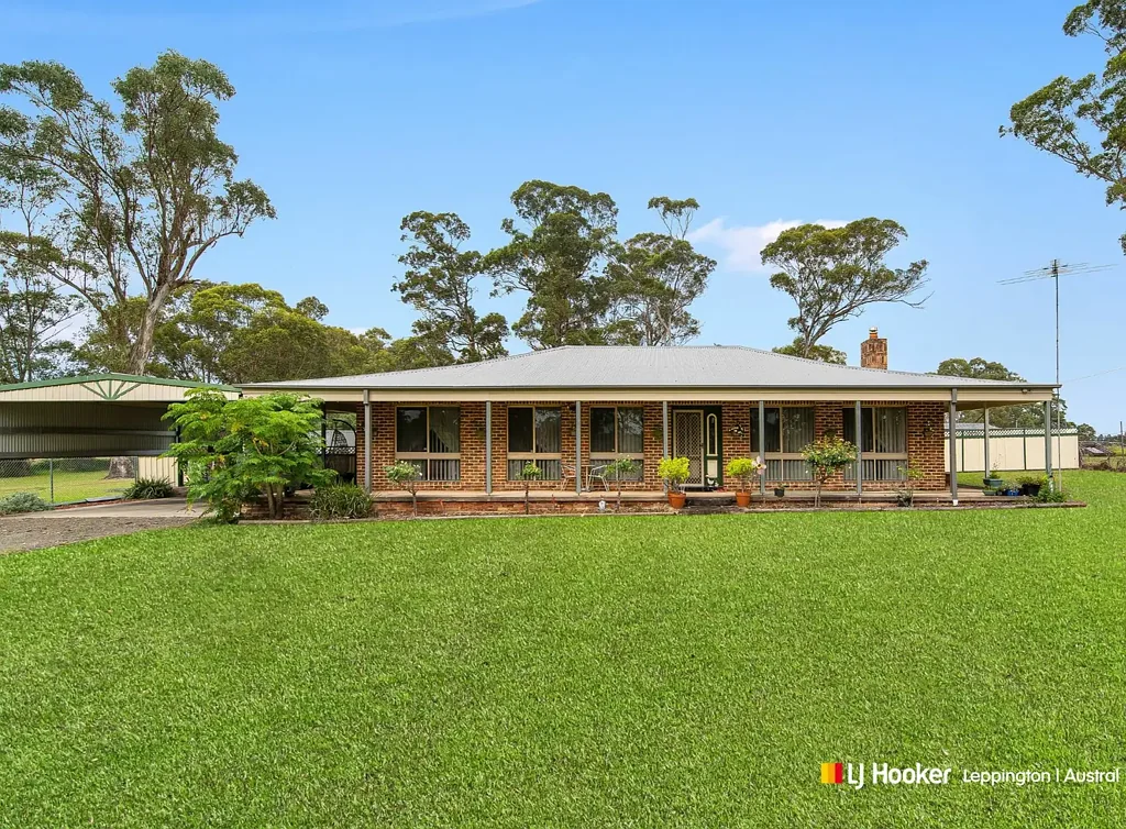 Catherine Field 3 Slaapkamer Prime 5 Acres With Future Capital Gain!