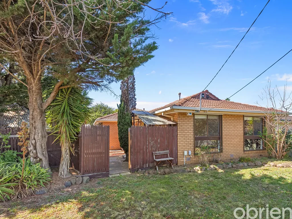 Wyndham Vale 3Phòng ngủ Imagine A Corner Block And Room to Live