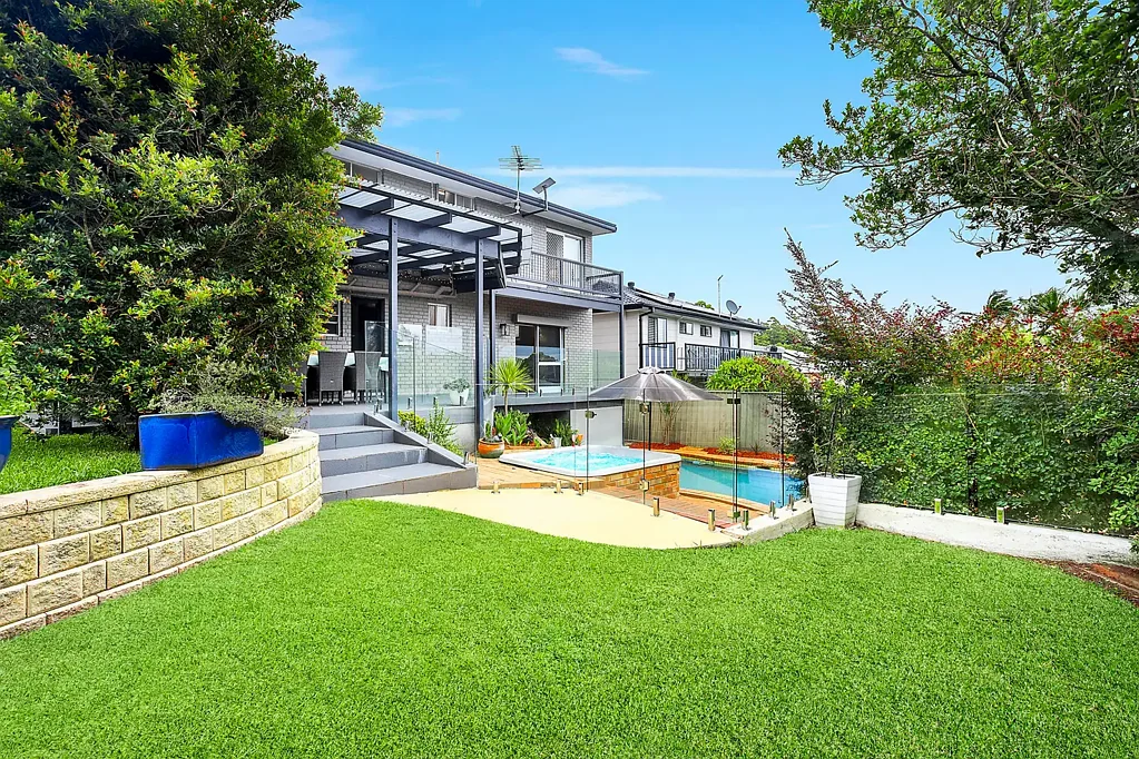 69 Kingswood Road, Engadine, NSW 2233
