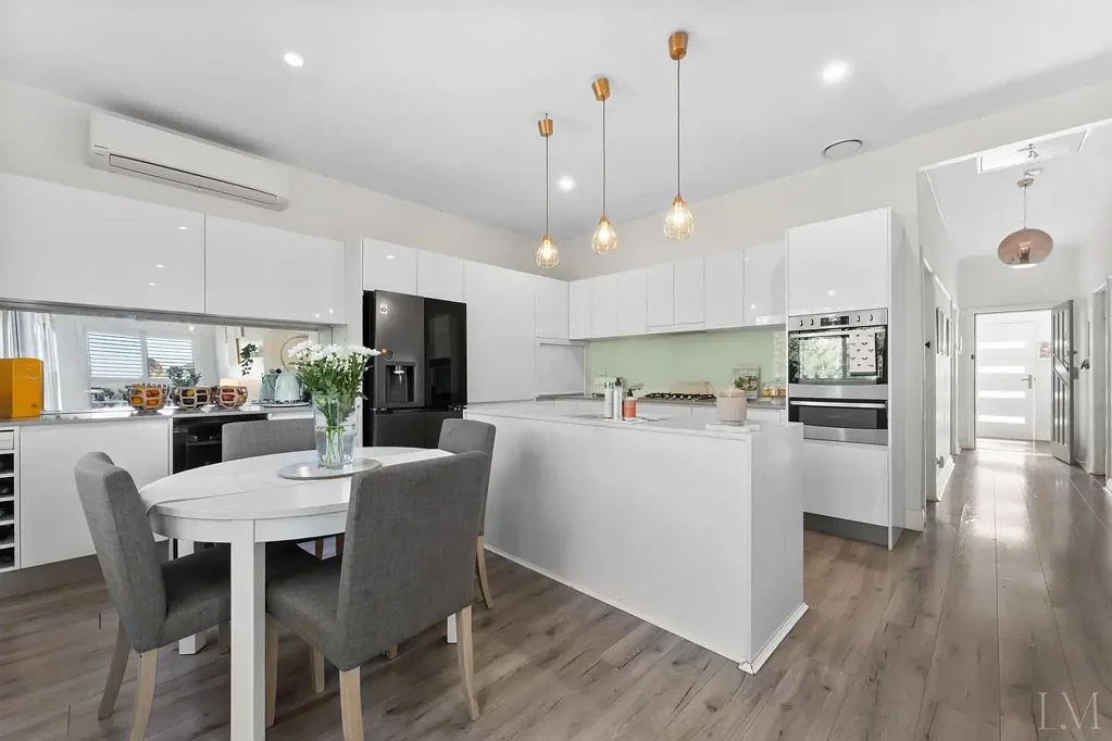 New Lambton 3ਬੈੱਡਰੂਮ Beautifully Renovated Family Home with Room to Grow