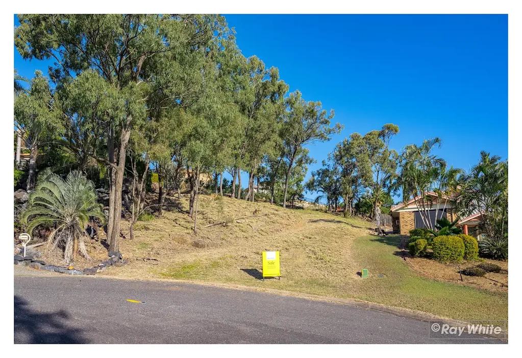 Frenchville Elevated Lifestyle Opportunity on 1,070m² with Stunning City Views