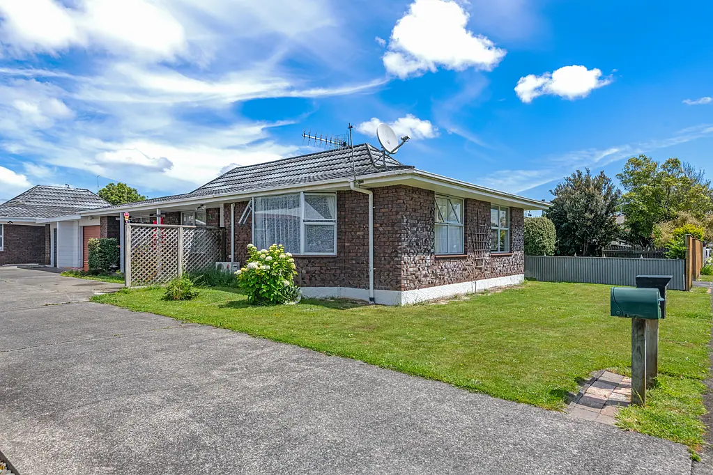 Cloverlea 3બેડરૂમ Low Maintenance Value