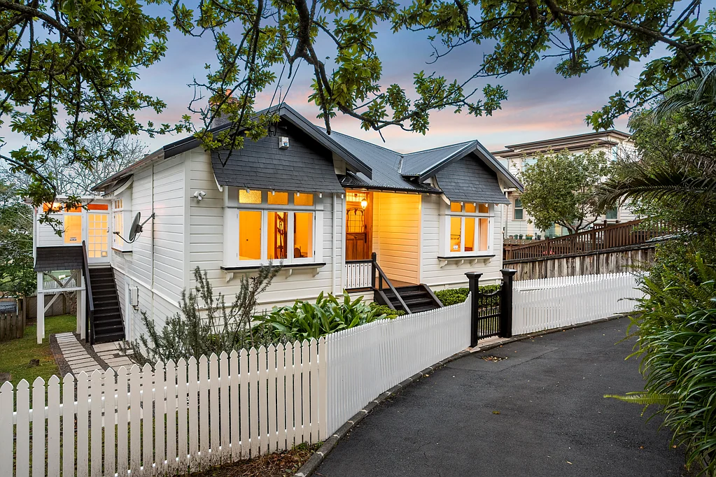 86 Ladies Mile, Remuera, Auckland City, Auckland