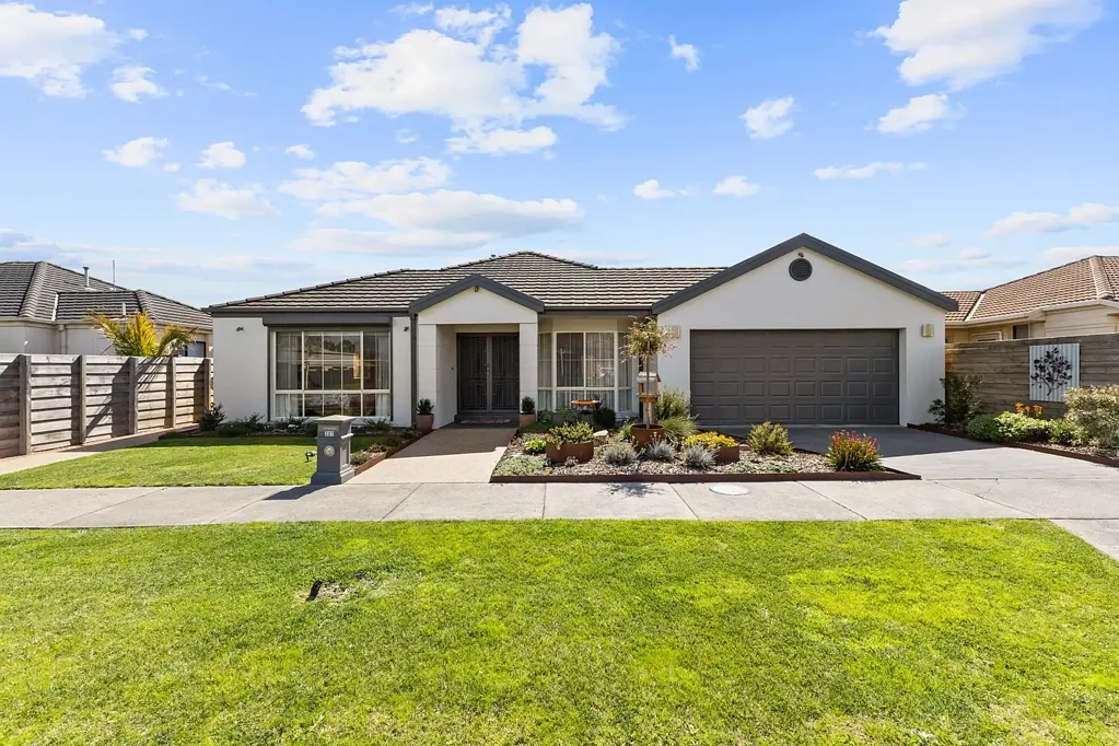 Traralgon 3Kwarto Light-filled, Stylish and Comfortable!