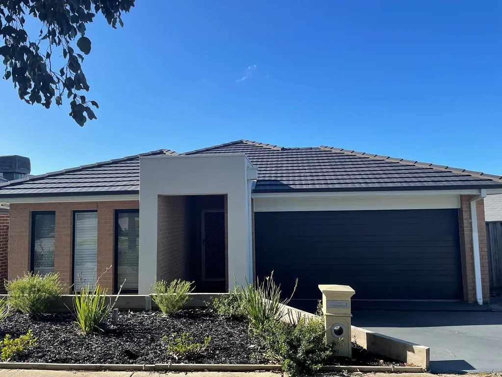 Low-Maintenance Living in a Prime Location