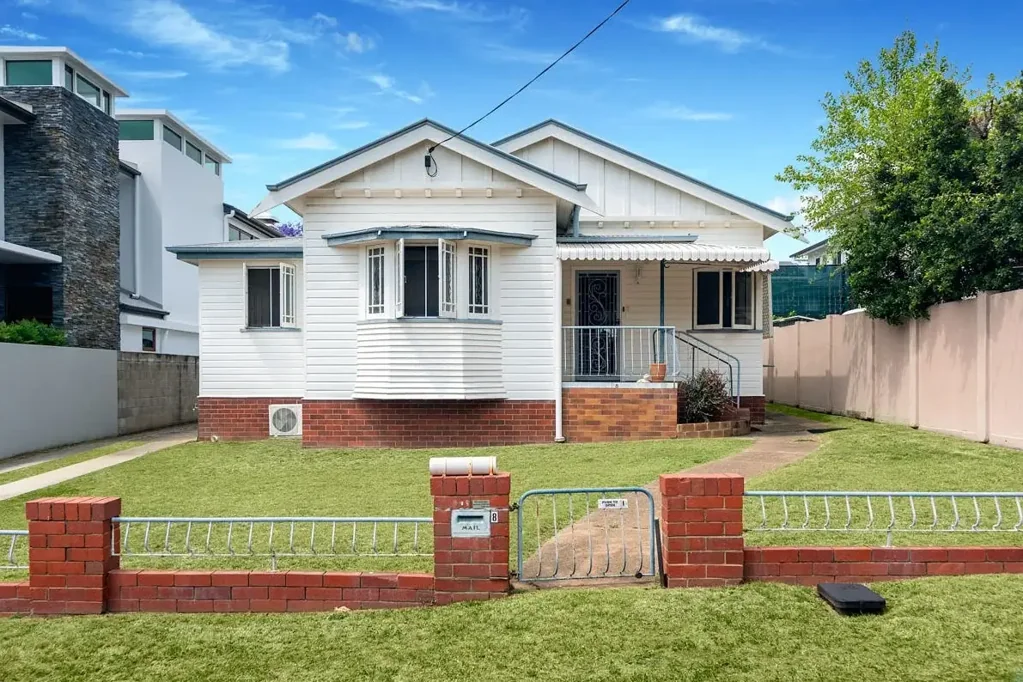 Hendra 3 Bedroom Great Renovation Potential