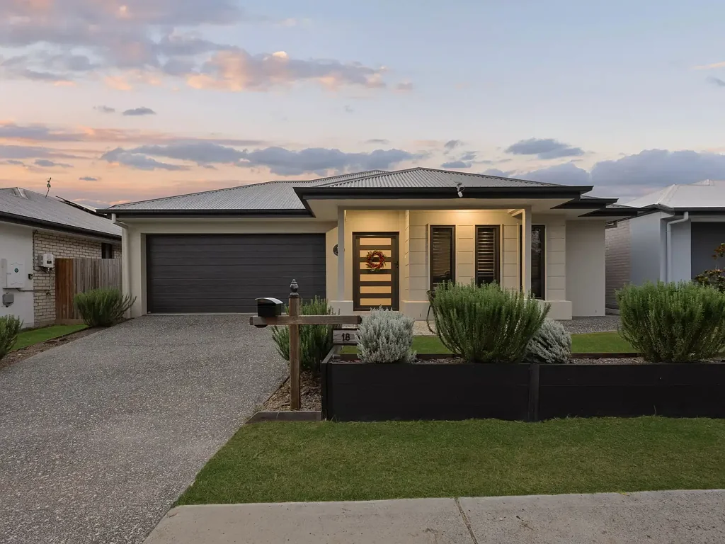 18 Rohl Road, Walloon, QLD 4306