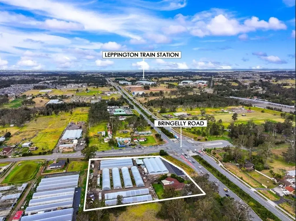 Rossmore 拐角旺地 临主干道 多元收益 近机场地铁 未来潜力 Corner Commercial Investment Potential on Bringelly Road Rossmore
