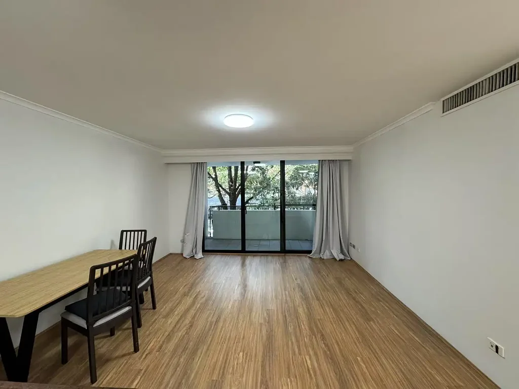 Furnished 2-Bedroom Apartment in Prime Ultimo Location