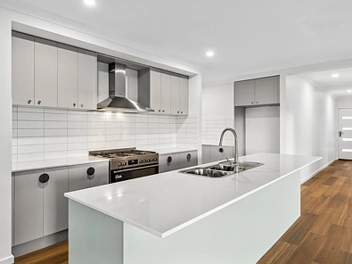 ਹੋਰ - 10 Davidson Road, Leneva, VIC 3691