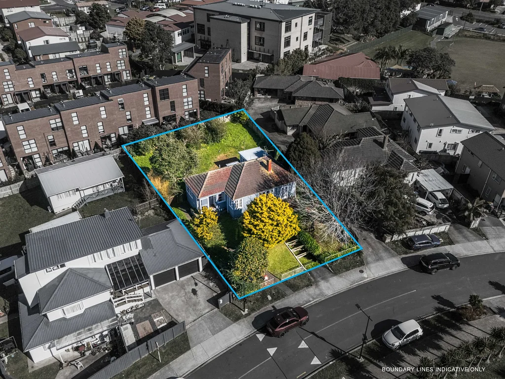 Mount Roskill 3 Bedroom DEVELOPMENT POTENTIAL IN THE HEART OF MT ROSKILL