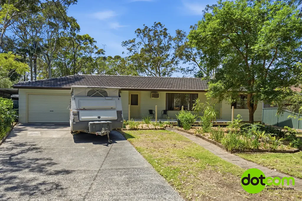 32 Parkside Drive, Charmhaven, NSW 2263