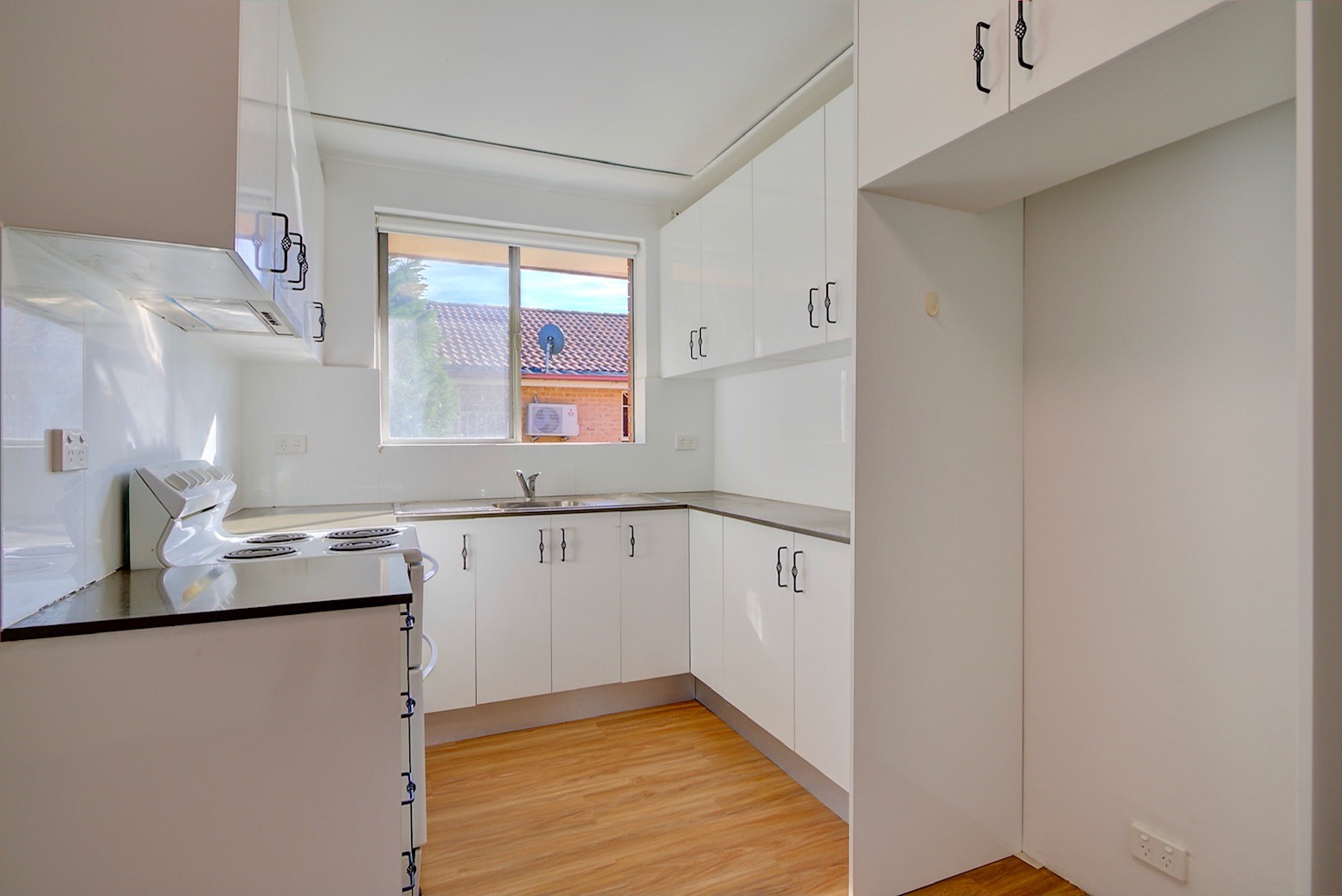 UNIT 10 1 SECOND AV, CAMPSIE NSW 2194, 0 rūma, 0 rūma horoi, Unit