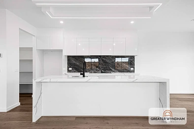 5 Rocklily Close, Fraser Rise, VIC 3336, 4房, 2浴, House