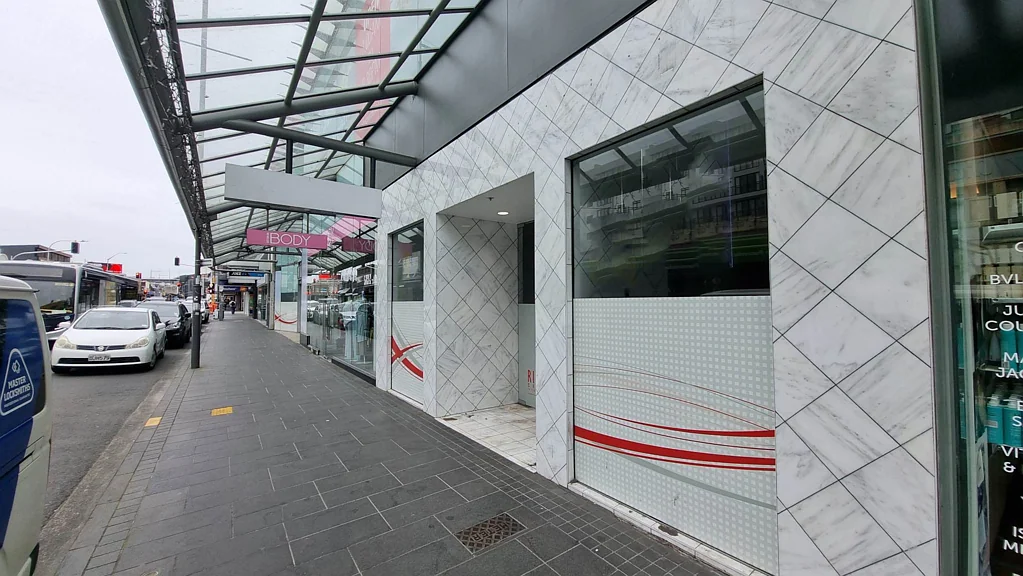 Newmarket PRIME BROADWAY OPPORTUNITY - POP UP OR LONG TERM