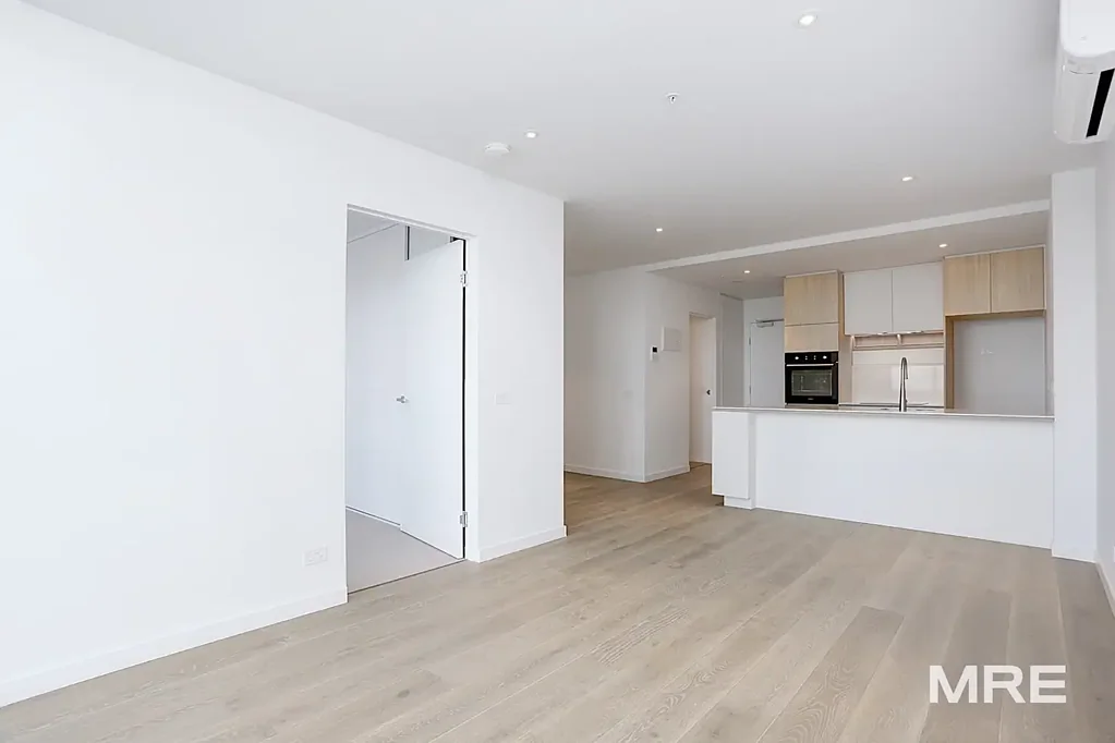 Spacious 1 bedroom apartment in the heart of Moonee Ponds