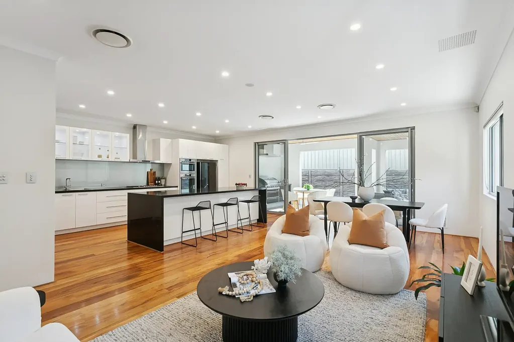 Karrinyup 5ห้องนอน Spacious Family Living in a Premium Karrinyup Pocket