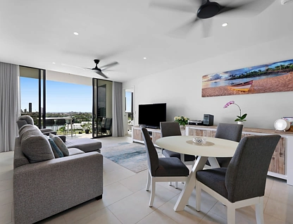 41101/24 The Lanes Boulevard, Mermaid Waters, Gold Coast, 2 침실, 2 욕실, Apartment