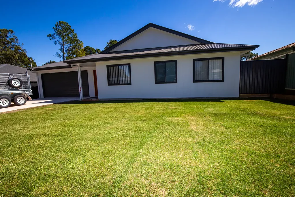 Russell Island 3房  Modern Island Living with Space, Style & a Prime Location