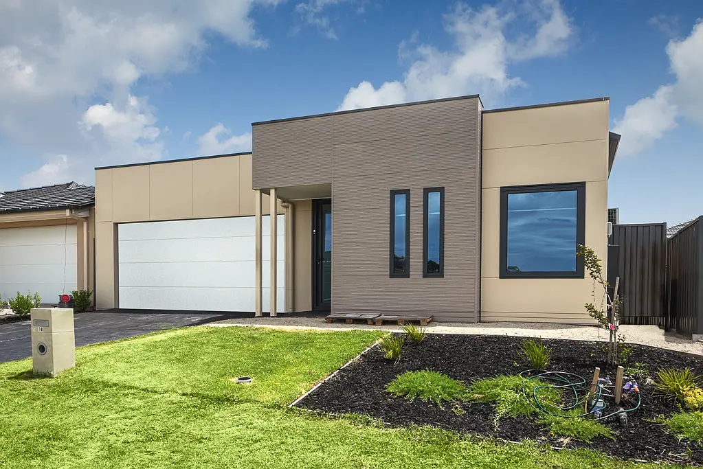 18 Portillo Crescent, Pakenham, VIC 3810