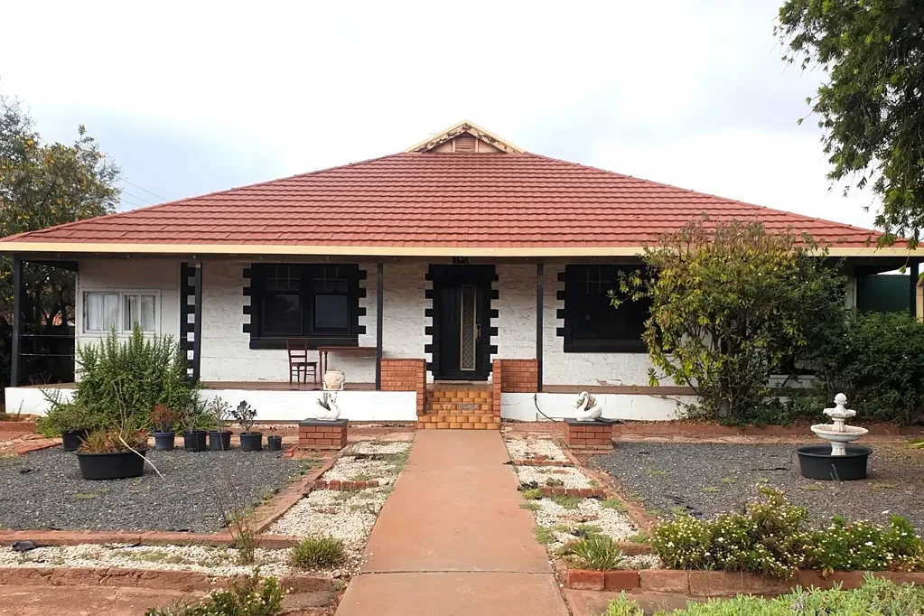 Whyalla 4ਬੈੱਡਰੂਮ VERSATILE HOME - QUIET POPULAR LOCATION