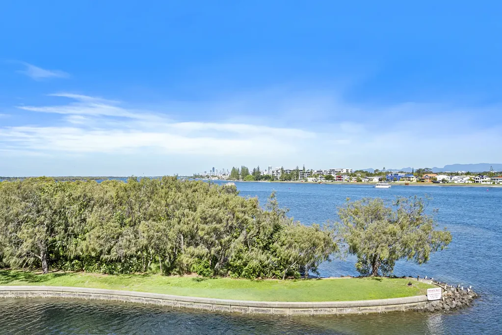 Paradise Point 2Habitaciones Relaxed Coastal Living with Stunning Broadwater Views and Additional Family Room!