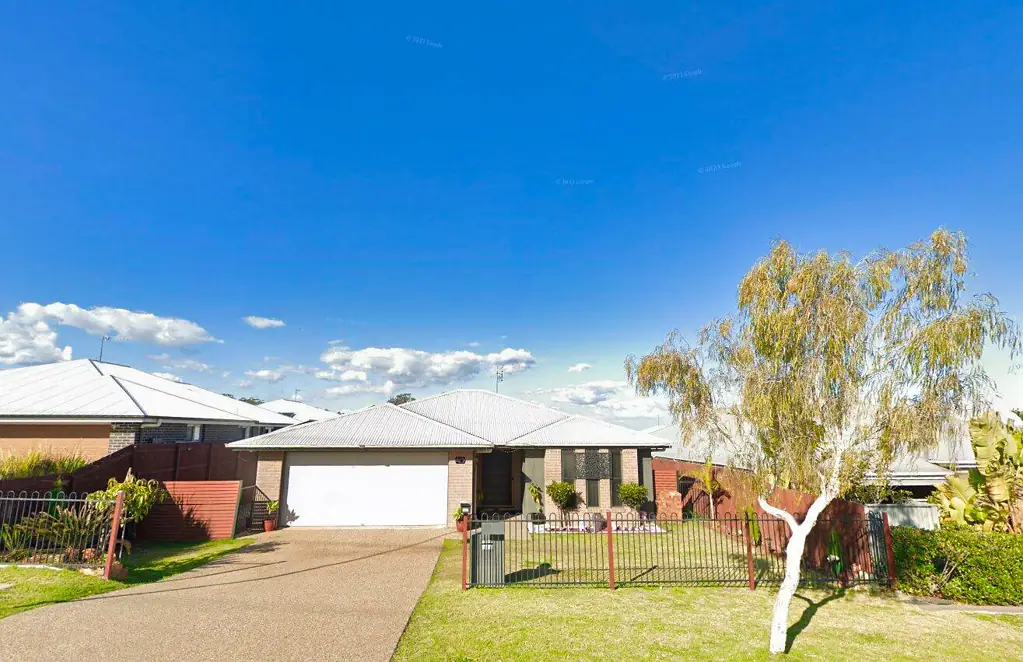 180 Kearney Street, Kearneys Spring, QLD 4350