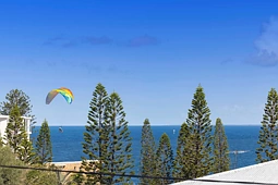 Unit 4/3 Sykes Avenue, Kings Beach