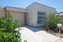 23 Victoria Way, Mansfield Park