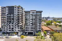 2/17 Carl Street, Woolloongabba