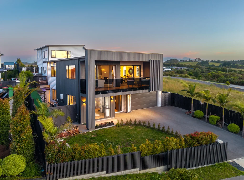 Beachlands 6Habitaciones A Residence That Rises Above