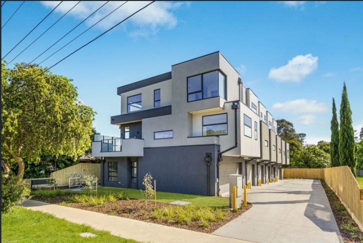 UNIT 3 569 BORONIA RD, WANTIRNA VIC 3152, 0 غرف, 0 حمامات, Townhouse