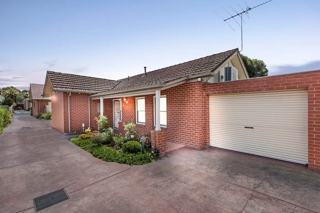 2/10 Scotia Street, Moonee Ponds, VIC 3039