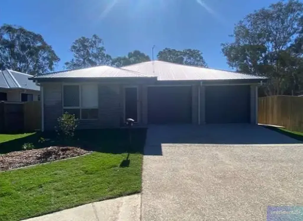 🏡 1/9 Oakland Street, Burpengary East – Modern Living in a Peaceful Setting