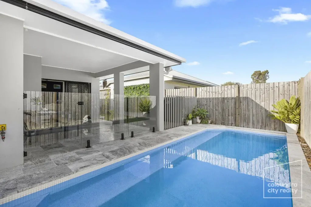 Caloundra West 3房  Superb Family Package – Close to Beaches, Shops & Schools