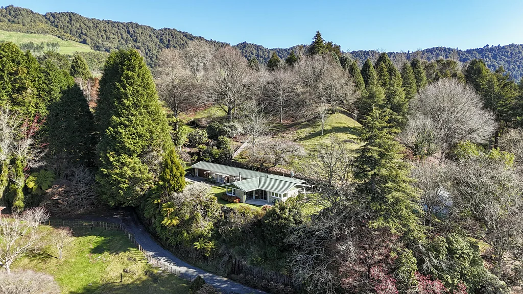 Ngongotaha 4 Bedroom A Blend of Tranquility, Character and Opportunity