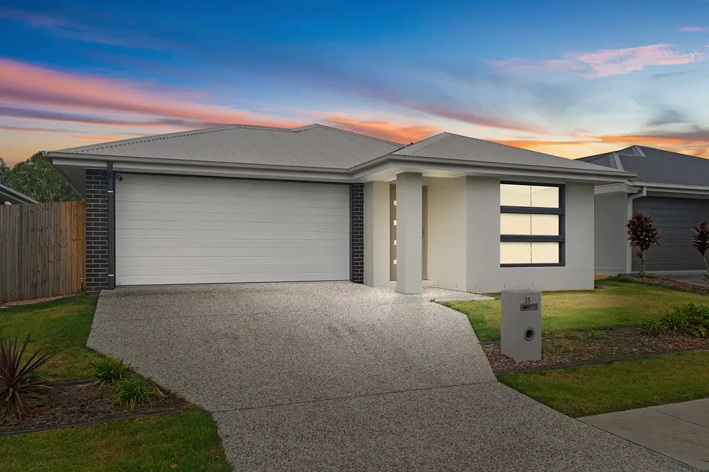 35 Maranoa Street, Logan Reserve, QLD 4133
