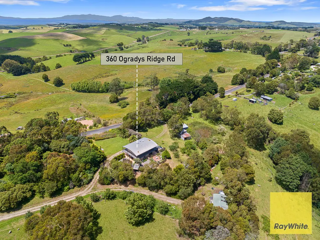 Foster 2房  Acreage and Architectural Style on O'Grady's Ridge