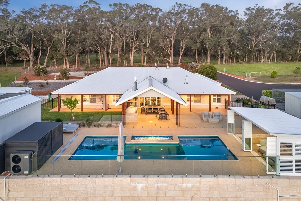 Rosa Brook The Ultimate Lifestyle Escape on 30.01 Hectares