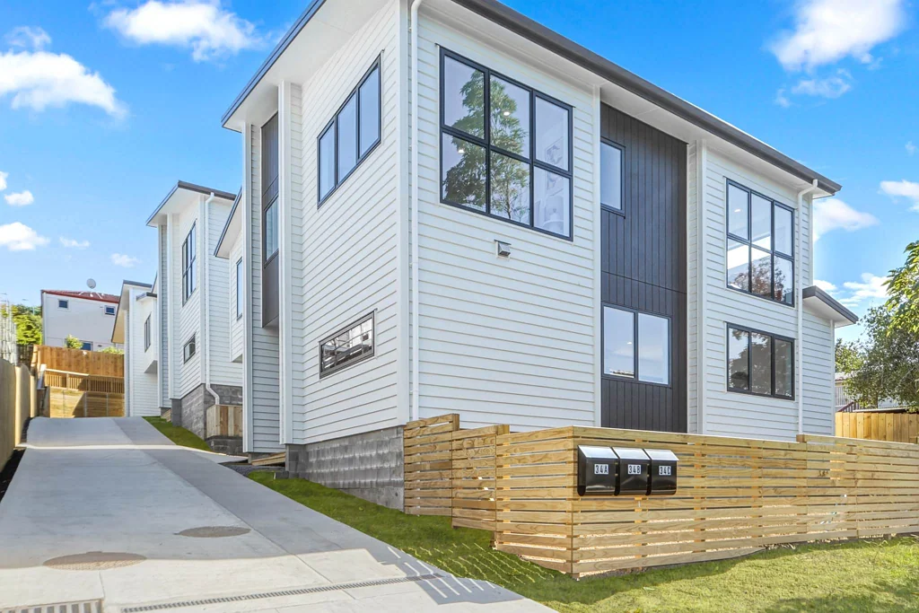 Lot 1-3/34 Lavery Place, Sunnynook, North Shore City, Auckland