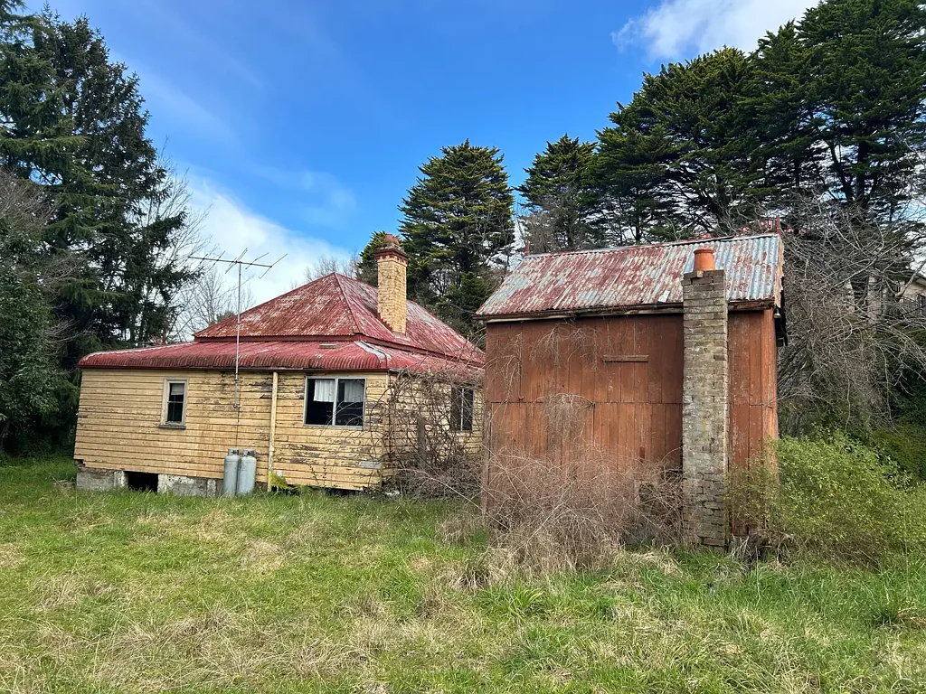 Leura Developer Property - Prime Location