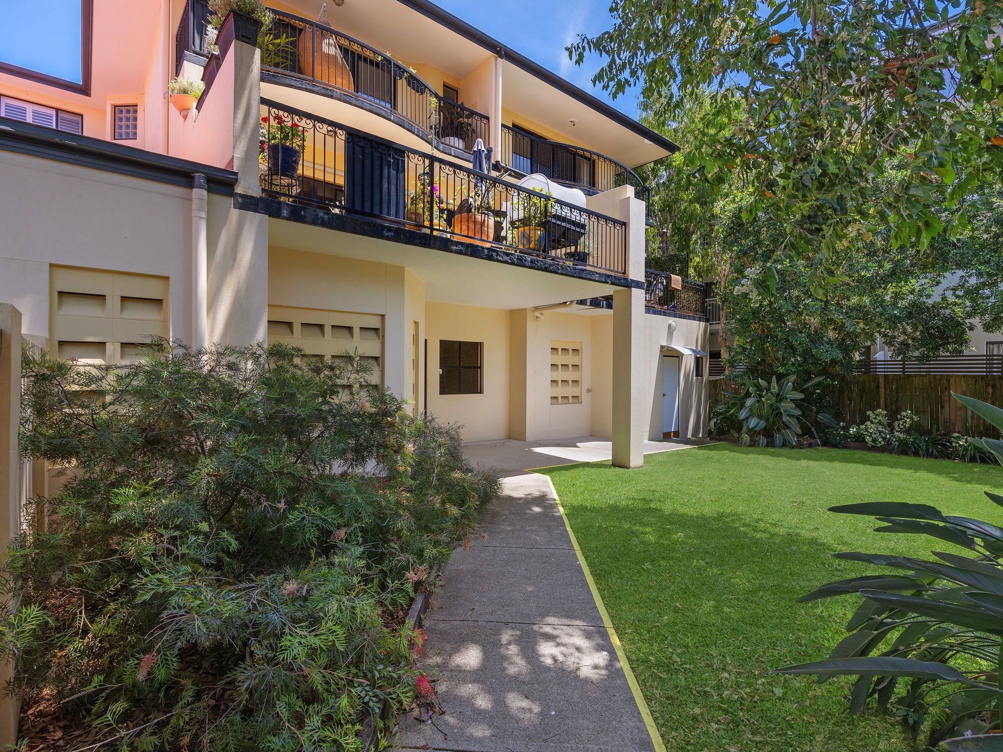 UNIT 14 2-4 HENRY ST, REDCLIFFE QLD 4020, 0房, 0浴, Unit