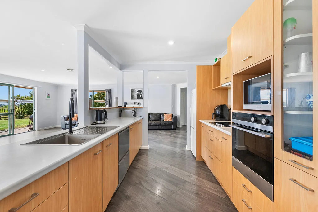 Kerikeri 4ห้องนอน A Touch of Country