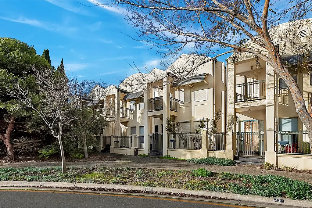 17 The Strand, Mawson Lakes, SA 5095